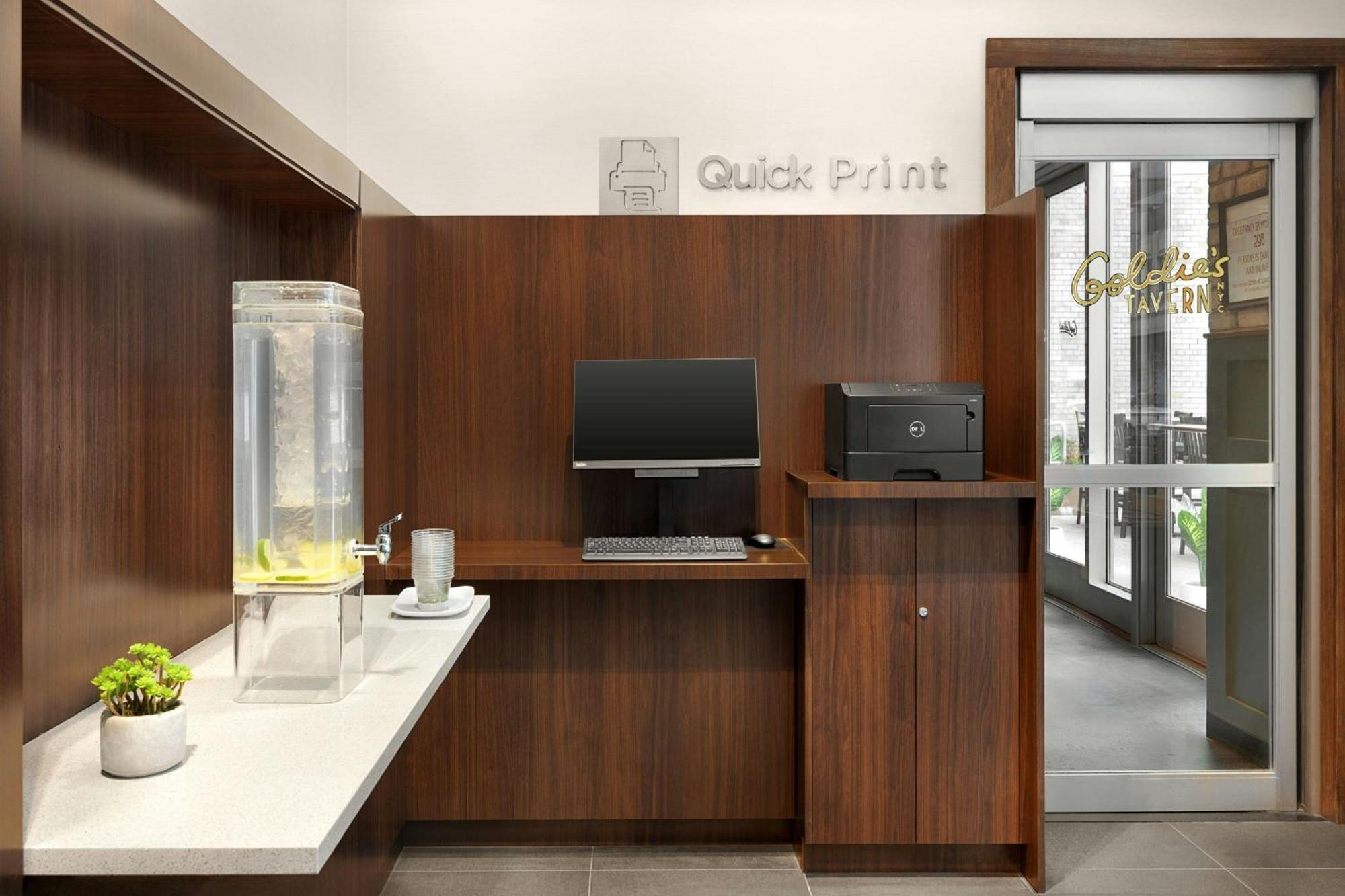 Courtyard By Marriott New York Manhattan/Chelsea Zewnętrze zdjęcie